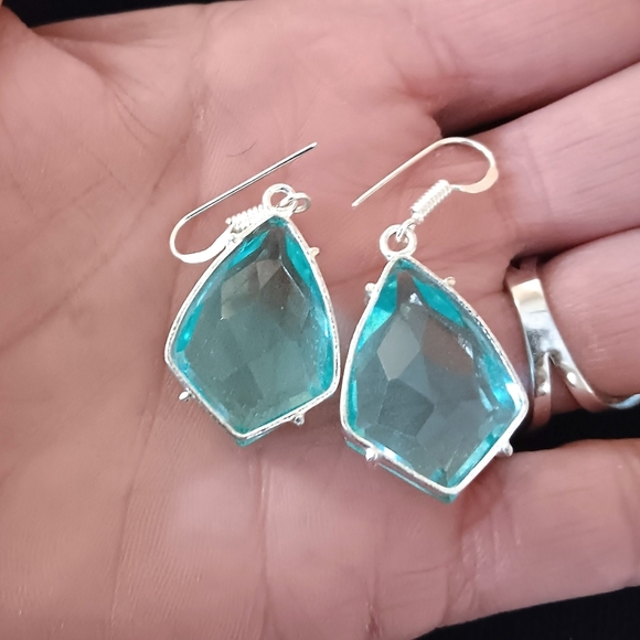 🩵 Aqua Quartz 925 Sterling Silver Earrings - Picture 3 of 3